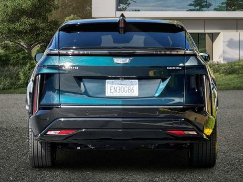 Certified 2024 Cadillac Lyriq Luxury w/ LPO, Floor Liner Package AWD/4WD image 5
