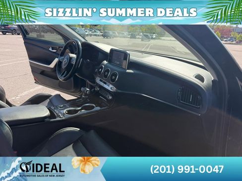 Used 2019 Kia Stinger RWD image 36