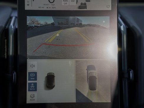 New 2026 Volvo EX30 Cross Country Ultra w/ Protection Package Premier image 34