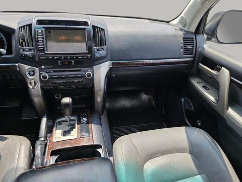 Used 2009 Toyota Land Cruiser AWD/4WD image 4