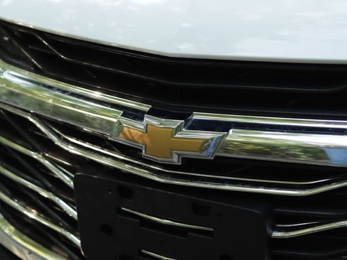 Used 2024 Chevrolet Malibu LT FWD image 30