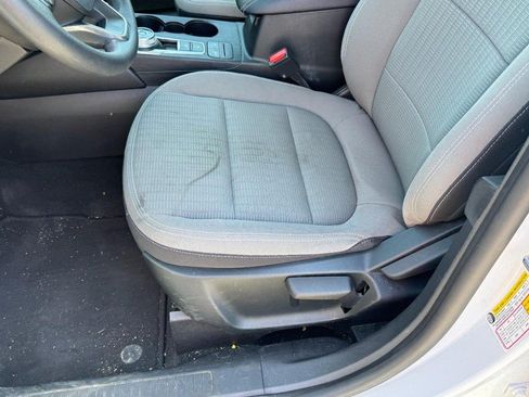 Used 2022 Ford Escape S AWD/4WD image 22