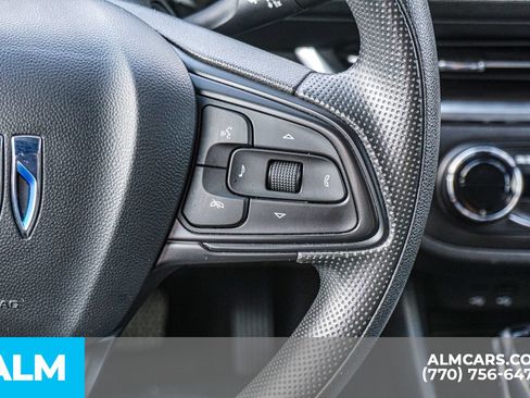 Used 2024 Buick Envista Preferred FWD image 30