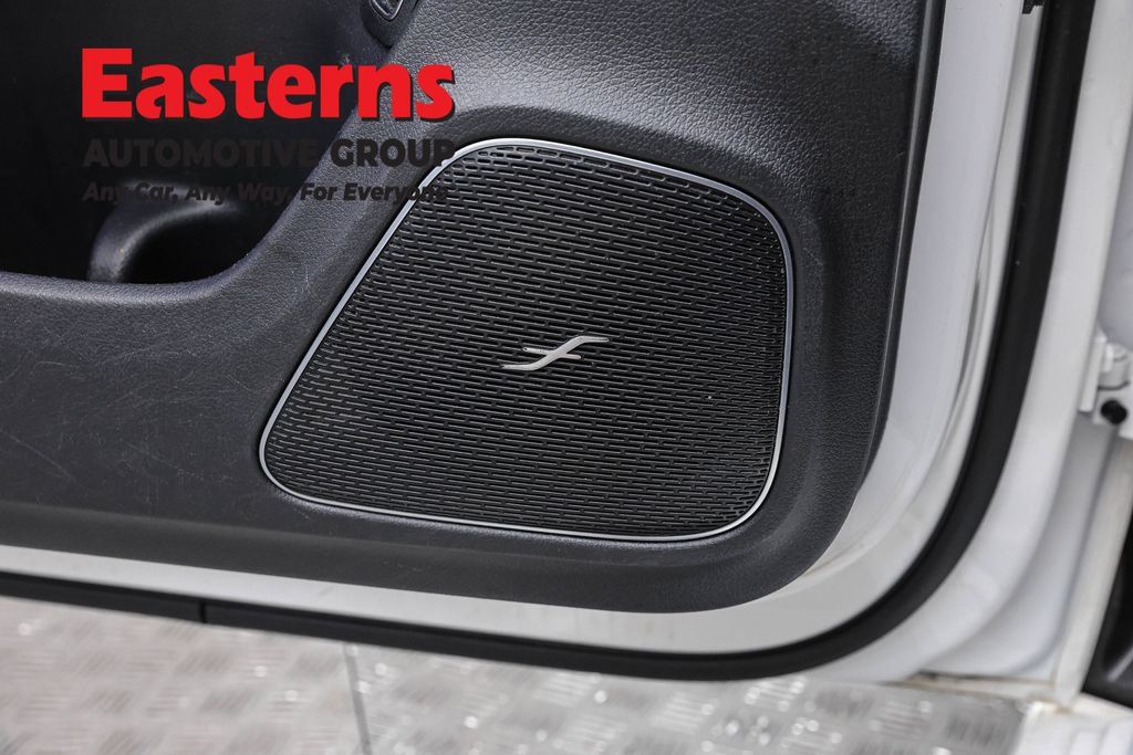 Used 2023 Mercedes-Benz CLA 250 4MATIC w/ Premium Package image 20