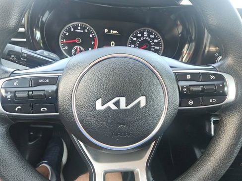 Used 2023 Kia K5 LXS image 16