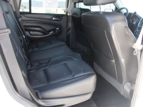 Used 2018 Chevrolet Tahoe Premier AWD/4WD image 23