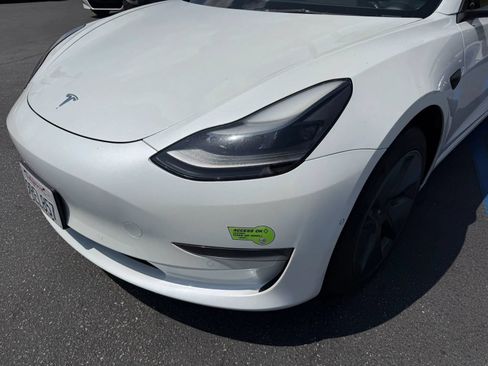 Used 2022 Tesla Model 3 RWD image 4