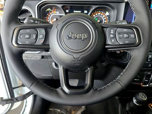New 2026 Jeep Gladiator Mojave AWD/4WD image 13