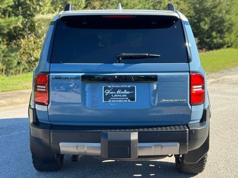 Used 2024 Toyota Land Cruiser image 14
