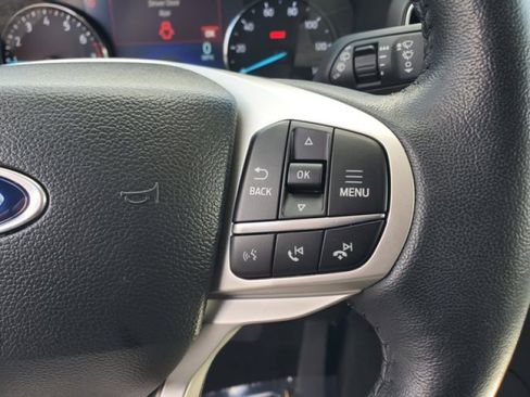 Used 2023 Ford Explorer XLT w/ Equipment Group 202A image 18
