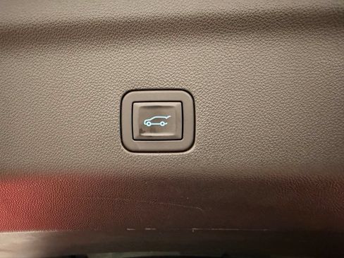 Used 2026 GMC Yukon Elevation AWD/4WD image 10