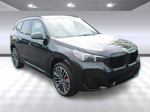 Used 2025 BMW X1 xDrive28i w/ Technology Package image 7