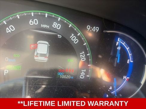 Used 2024 Toyota RAV4 XLE image 3