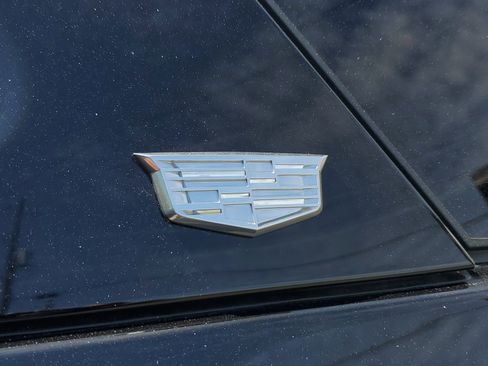 Used 2024 Cadillac Escalade Sport image 10