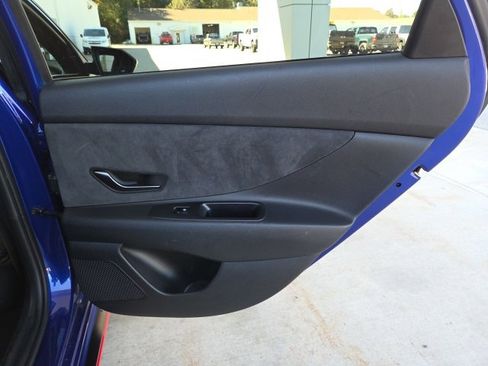 Used 2022 Hyundai Elantra N image 43