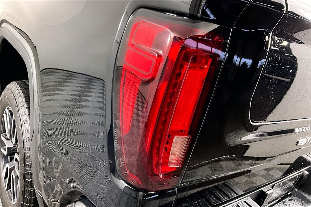 Used 2026 GMC Sierra 1500 AT4 w/ AT4 Premium Package AWD/4WD image 23