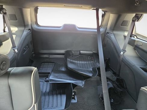 Certified 2023 Cadillac Escalade Sport w/ LPO, ONYX Package AWD/4WD image 12