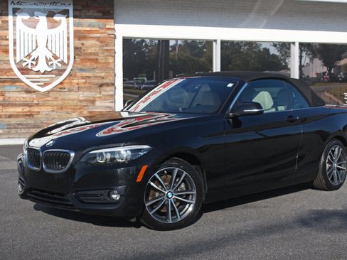 Used 2018 BMW 230i Convertible RWD image 63