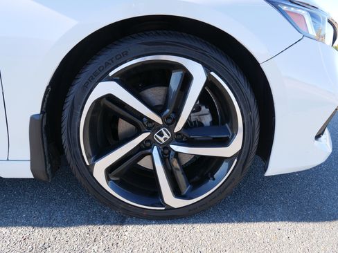 Certified 2022 Honda Accord Sport image 10