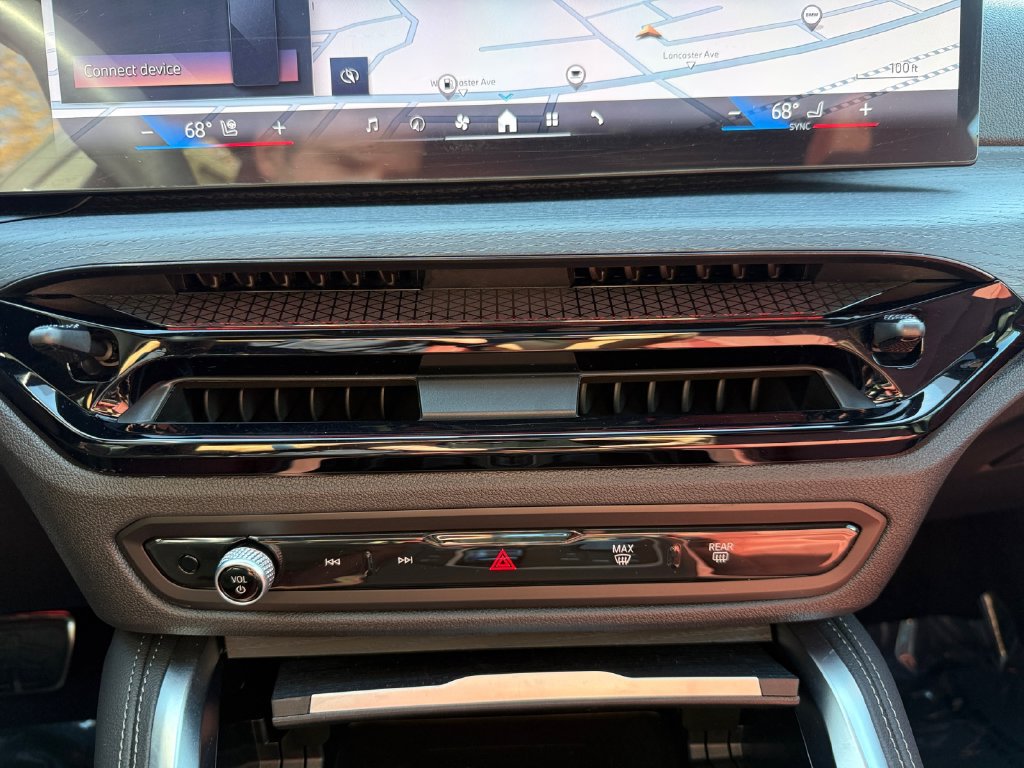 Certified 2026 BMW 430i xDrive w/ M Sport Package AWD/4WD image 29