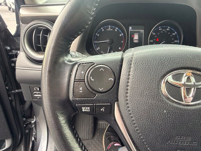 Used 2018 Toyota RAV4 XLE AWD/4WD image 19
