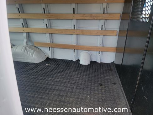 Used 2024 GMC Savana 2500 w/ Driver Convenience Package image 12