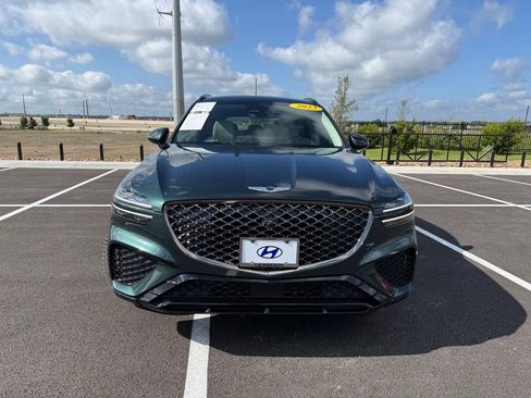 Used 2023 Genesis GV70 3.5T Sport w/ Sport Prestige Package AWD/4WD image 2