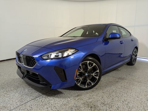 Used 2025 BMW 228i xDrive AWD/4WD image 27