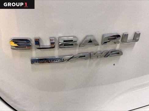 Used 2023 Subaru Forester Premium AWD/4WD image 31