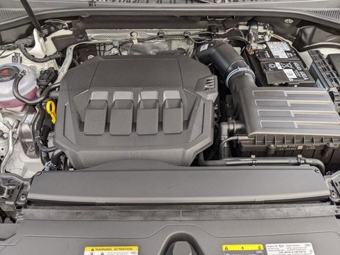 Used 2025 Audi Q3 2.0T Premium w/ Convenience Package image 16