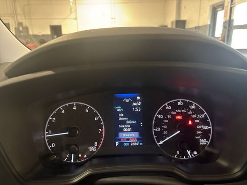 Used 2025 Toyota Corolla LE image 39
