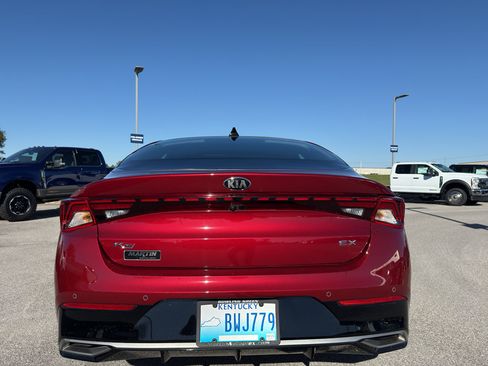 Used 2021 Kia K5 EX w/ EX Premium Package image 6