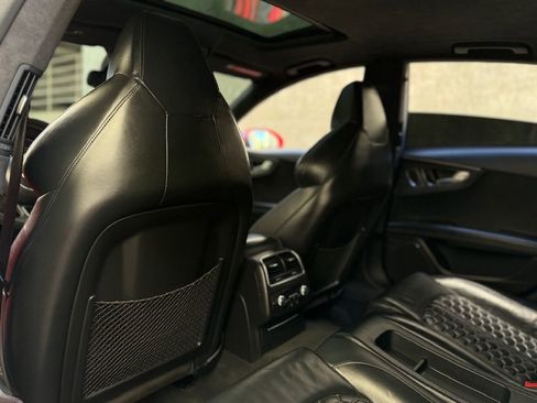 Used 2015 Audi RS 7 Prestige image 28