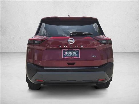 Certified 2021 Nissan Rogue SV FWD image 7