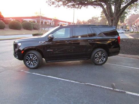 Used 2023 GMC Yukon AT4 image 18