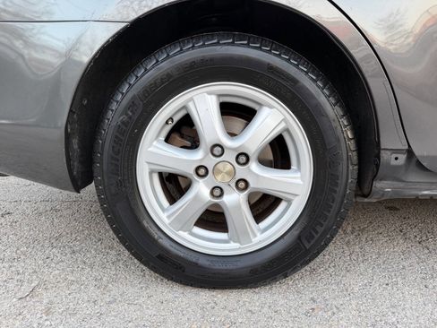 Used 2007 Toyota Camry LE image 27