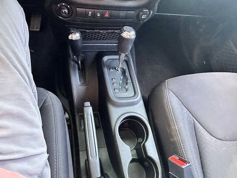 Used 2013 Jeep Wrangler Sport AWD/4WD image 16