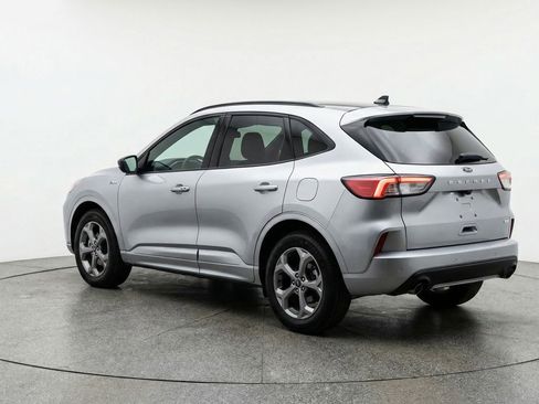 Used 2024 Ford Escape ST-Line FWD image 6