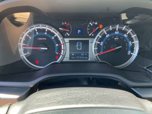 Used 2018 Toyota 4Runner SR5 image 9