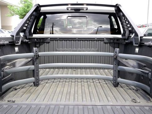 Used 2025 Toyota Tacoma Trailhunter image 28