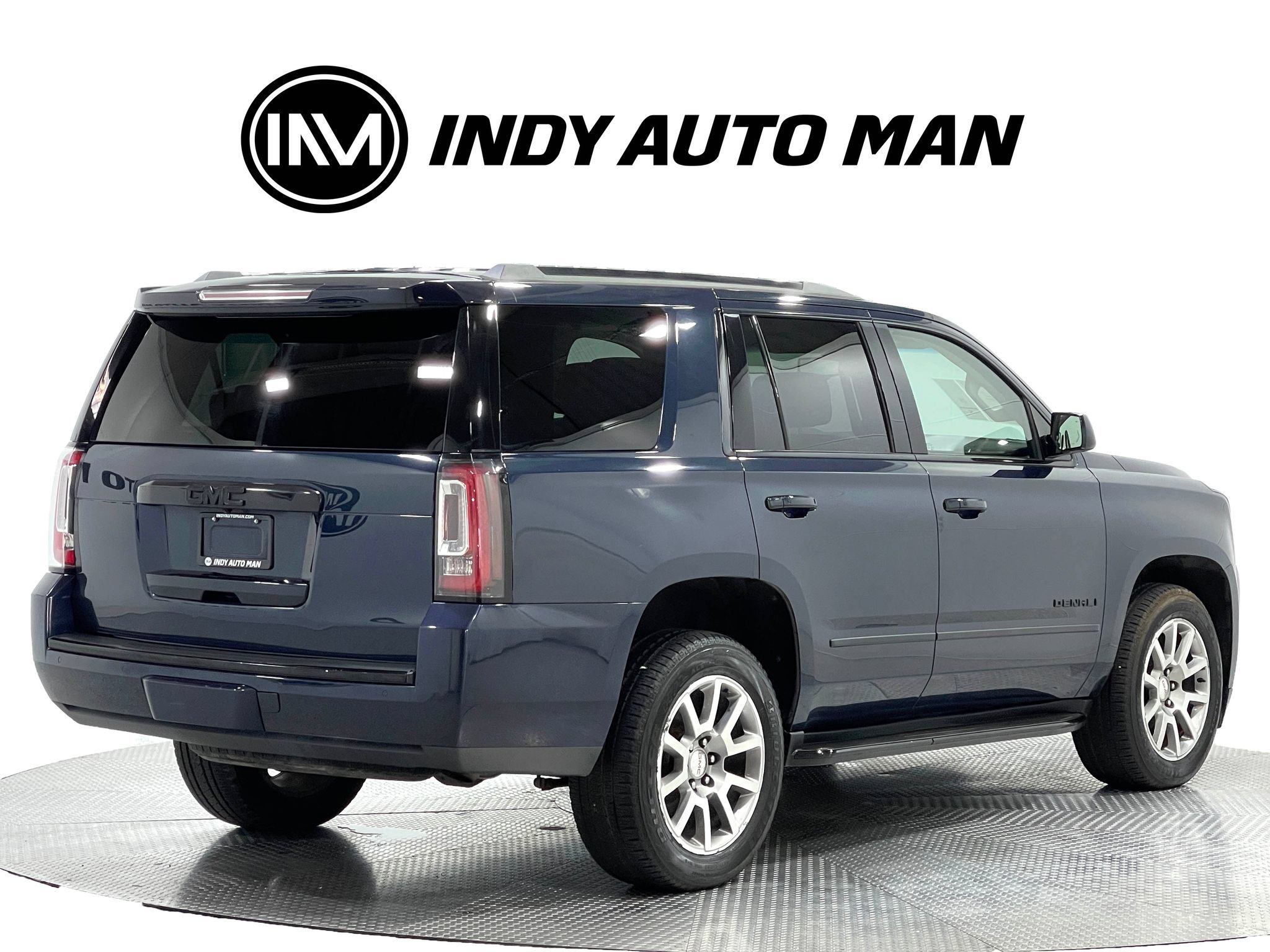 Used 2018 GMC Yukon Denali AWD/4WD image 4