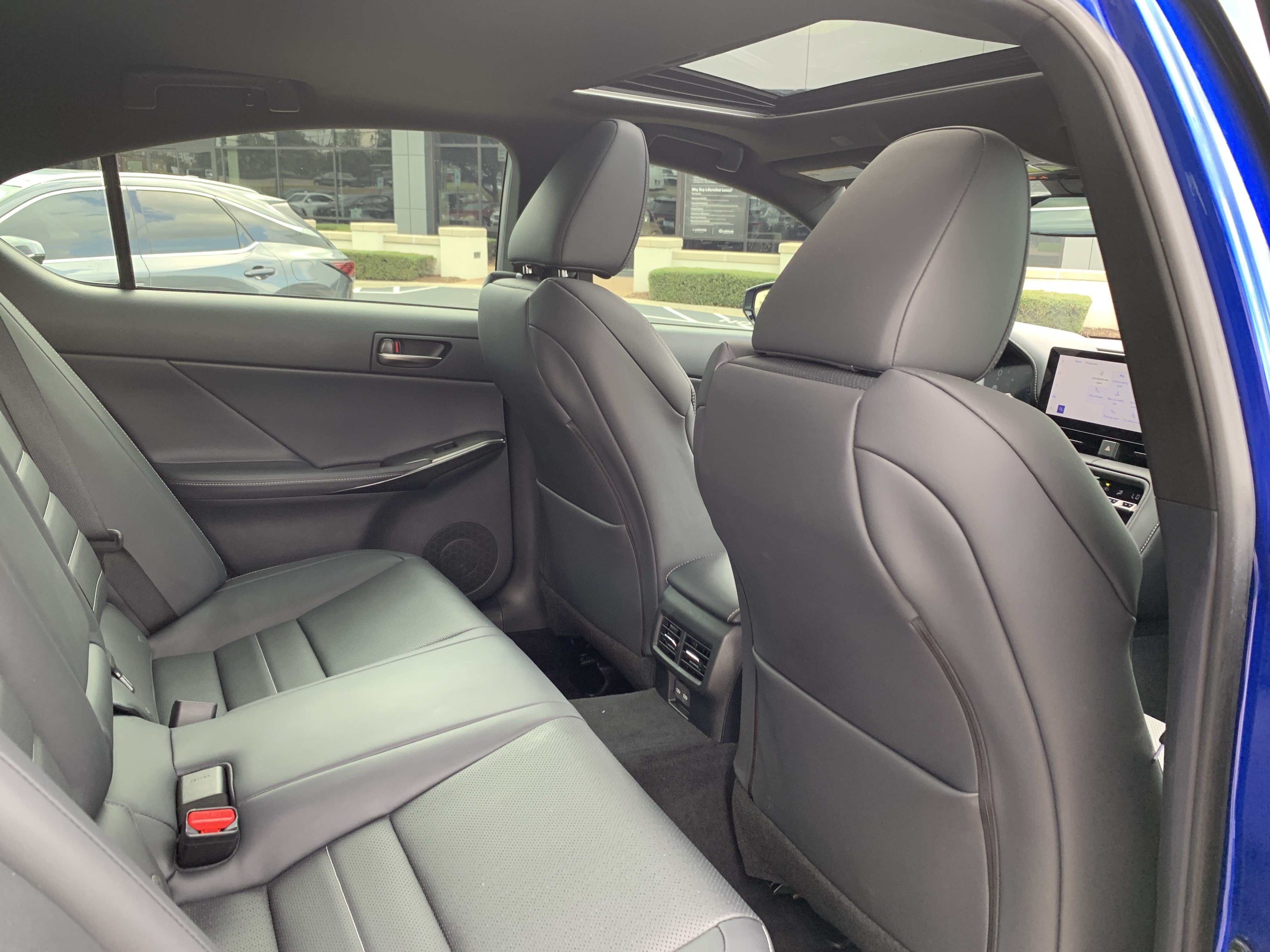 Used 2026 Lexus IS 350 F Sport w/ Technology Package RWD image 33