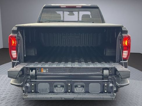 Used 2025 GMC Sierra 1500 Elevation w/ Elevation Premium Package image 25