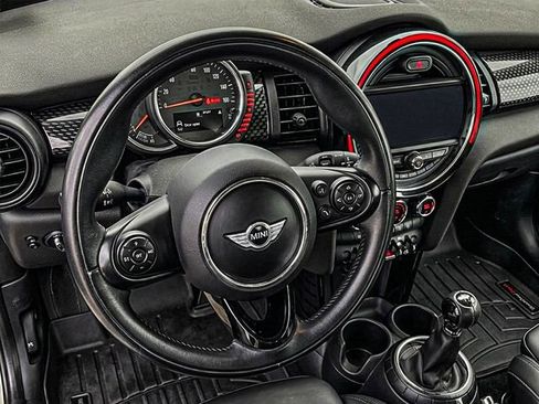 Used 2014 MINI Cooper S FWD image 3