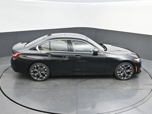 New 2026 BMW 330i Sedan w/ Premium Package image 39