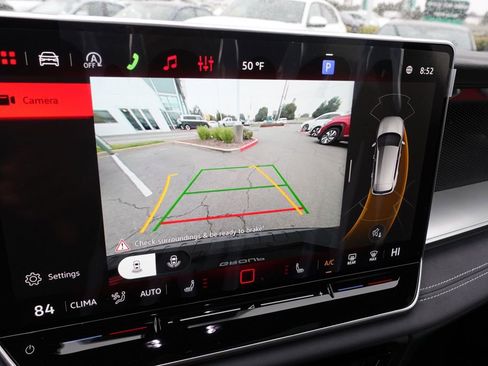 New 2026 Volkswagen Tiguan SE R-Line AWD/4WD image 23