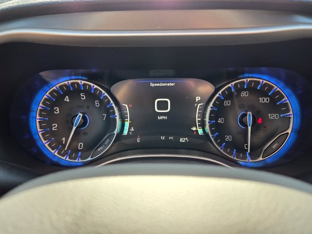 New 2027 Chrysler Pacifica Select FWD image 33