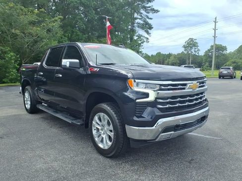 Used 2023 Chevrolet Silverado 1500 LTZ AWD/4WD image 1