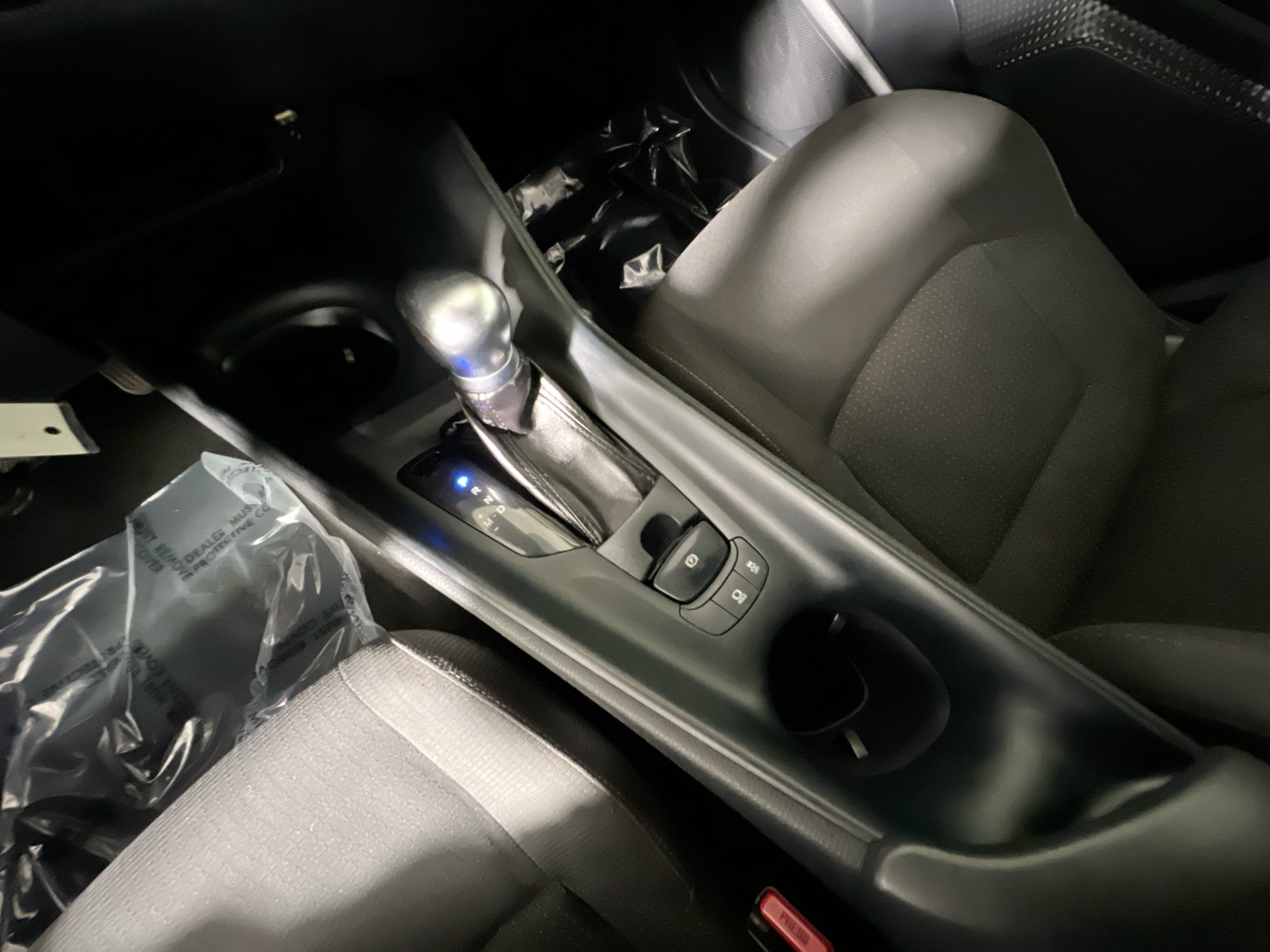 Used 2019 Toyota C-HR LE FWD image 24