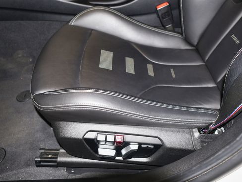 Used 2018 BMW M3 Competition w/ Competition Package image 16